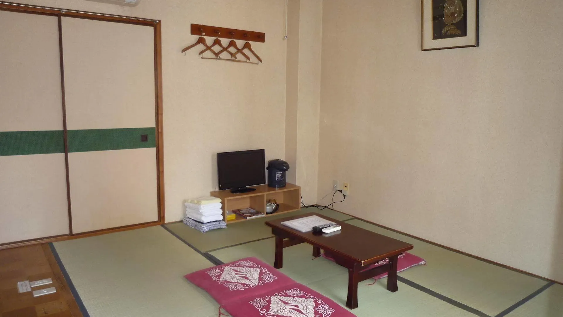 City Pension Tommy Rich Inn Kyoto Hostel